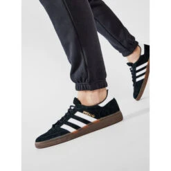 Chaussures Adidas Handball Spezial DB3021 Cblack/Ftwwht/Gum5 -Chaussure Soldes Boutique chaussures adidas handball spezial db3021 cblack ftwwht gum5 5