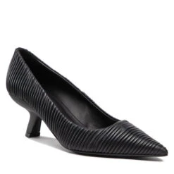 Chaussures Basses Vic Matié 1B5308D_B18B140101 Black 101