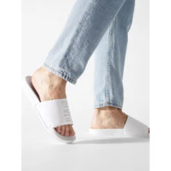 Mules / Sandales De Bain Armani Exchange XUP004 XV597 00152 Optical White -Chaussure Soldes Boutique mules sandales de bain armani exchange xup004 xv597 00152 optical white 5